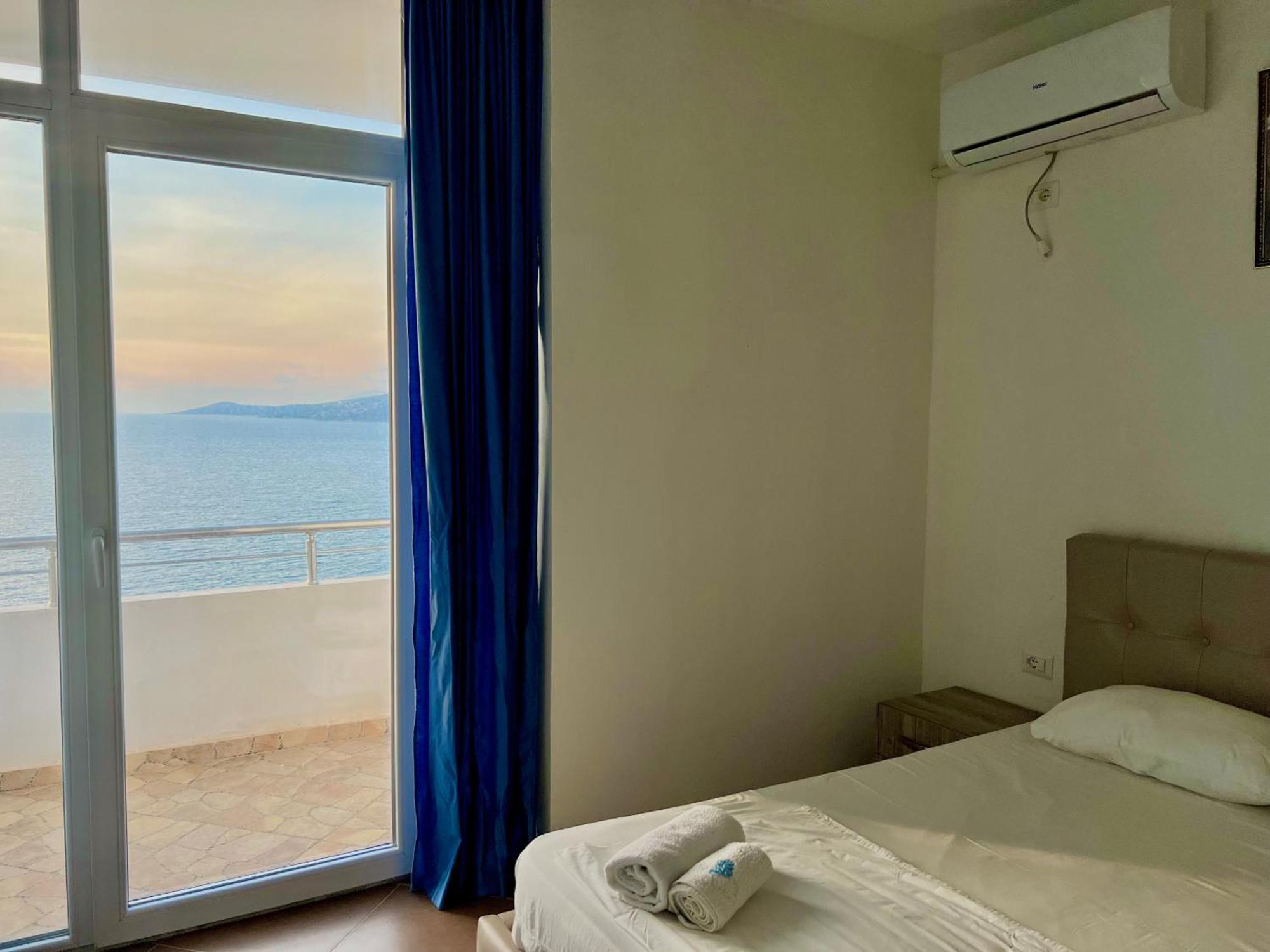 Redi'S Seaview Apartments Саранда Екстер'єр фото
