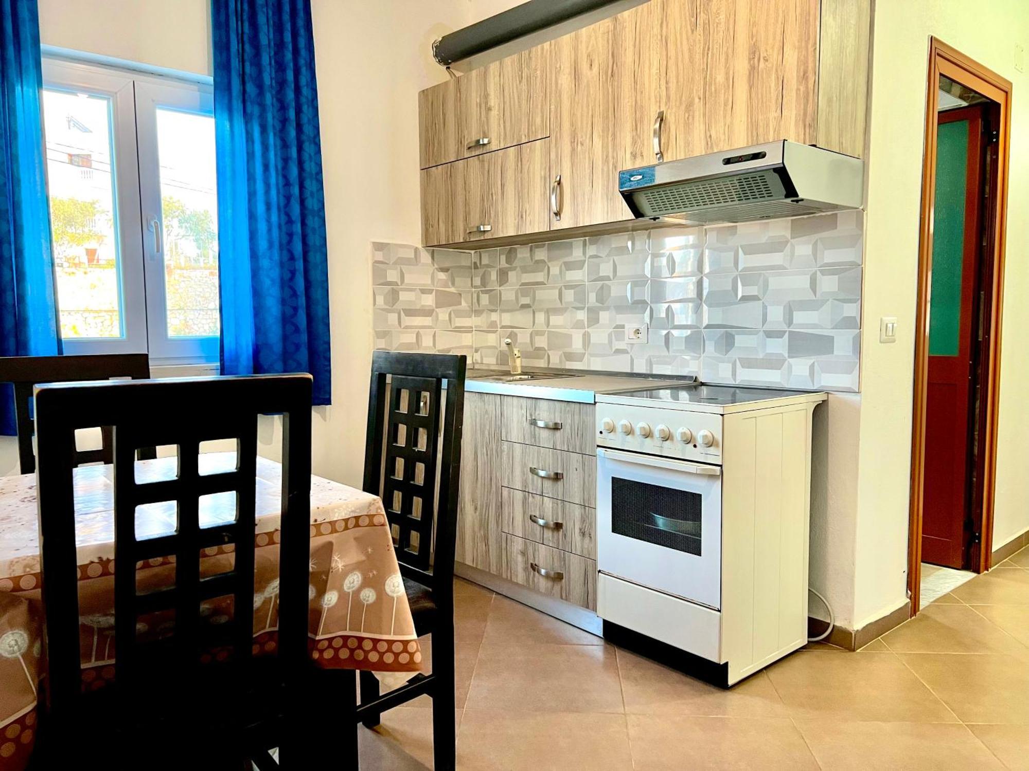 Redi'S Seaview Apartments Саранда Екстер'єр фото