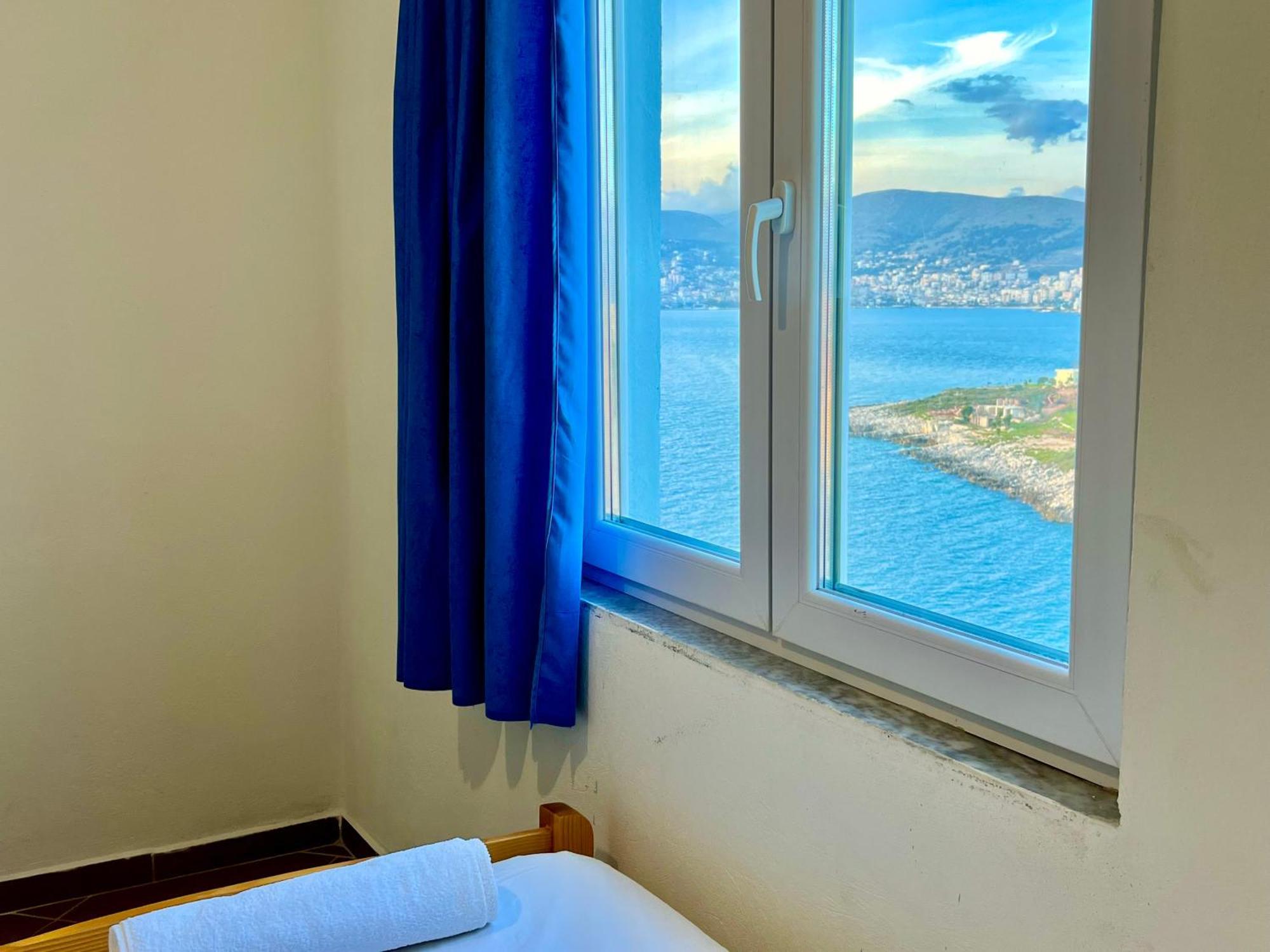 Redi'S Seaview Apartments Саранда Екстер'єр фото